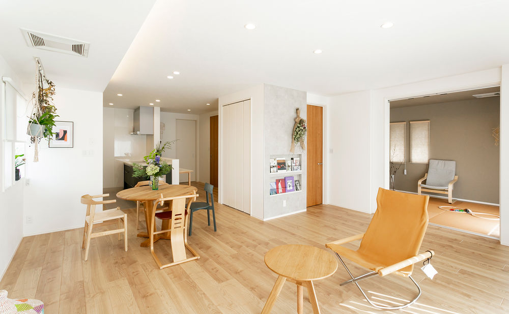 昭和建設 広々リビングや吹抜け空間も、エアコン1台でコントロールの画像