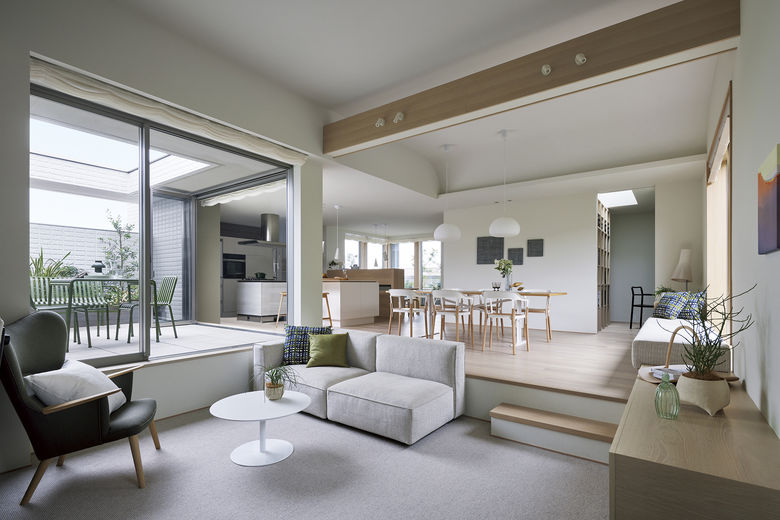 旭化成ホームズ（ヘーベルハウス） 独自の鉄骨躯体で室内を広々と設計、変化に富んだ空間が暮らしを心地よく包み込むの画像