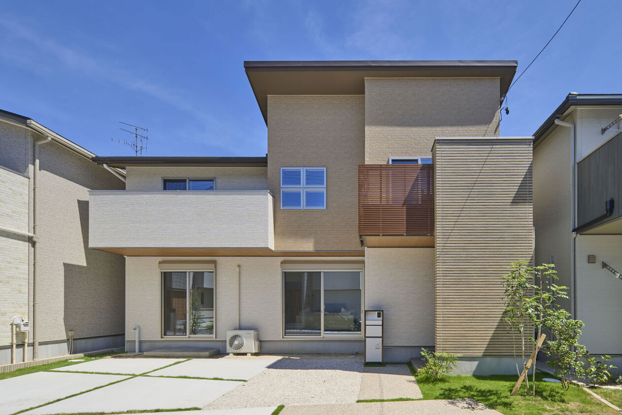 イワクラゴールデンホームの画像1