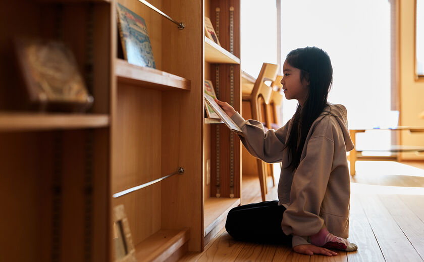 昭栄建設の注文住宅 木の温もりと手仕事の美しさ。造作家具が彩る空間を形にの画像