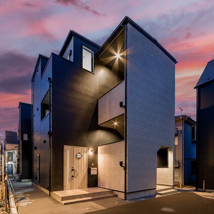 ファミリーコーポレーションの画像1