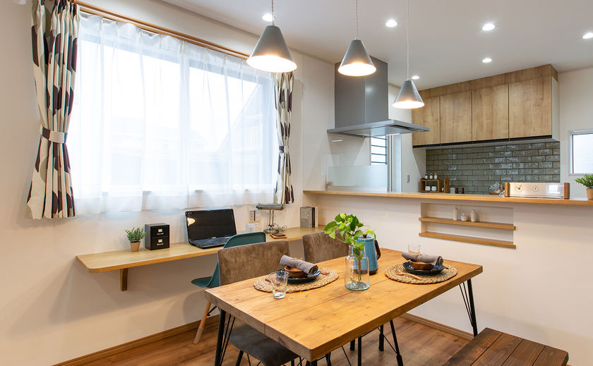 サティスホーム岐阜 家族の触れ合い時間をつくる。そのためには居場所をちりばめることが重要の画像