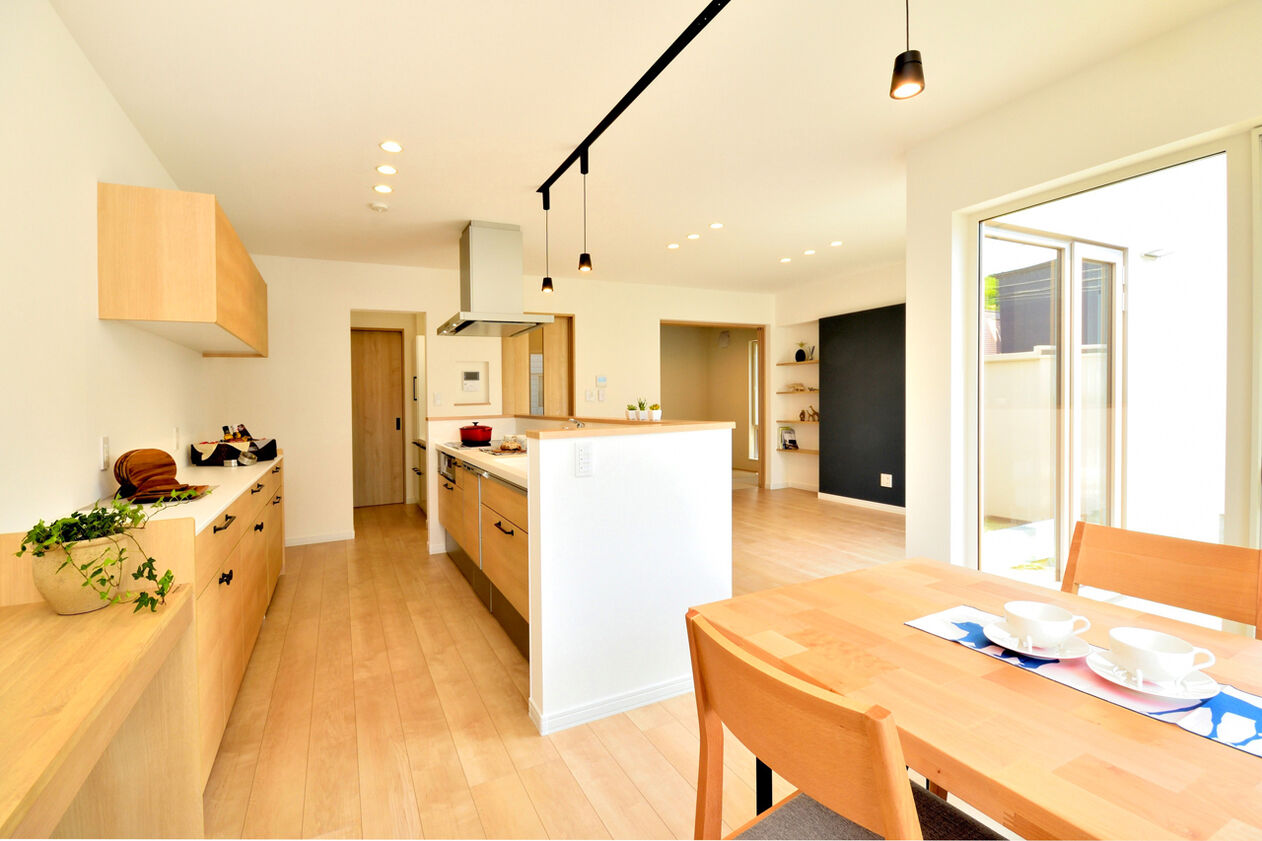 クレスト・ホームの画像1