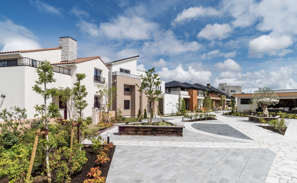 ウィザースホーム 10棟のモデルハウスやカフェほか多彩な複合施設「ミライエテラス」の画像