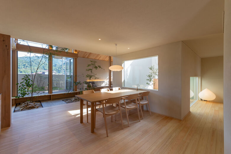 新産住拓 木の住まいは、人にやさしいの画像