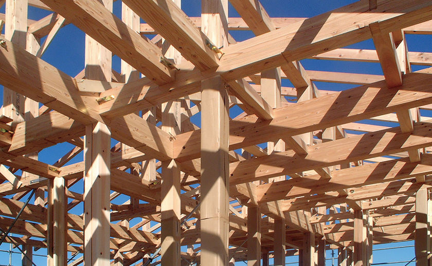 古河林業 在来工法＋モノコック構造の地震に強い家。スーパー格子床構造や高耐震ベタ基礎が標準の画像