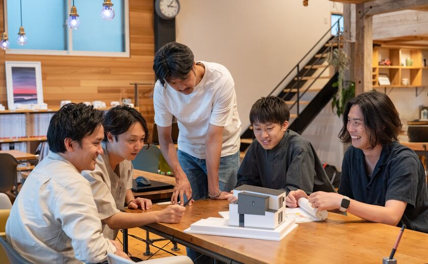 ハウスイズム建築設計事務所 暮らしで困ったとき、“あの人”にすぐ頼める安心感の画像