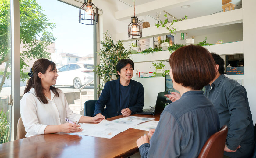 アニバーサリーホーム 住まいの主治医として。スピーディかつ真摯な体制で入居後も続く安心の画像