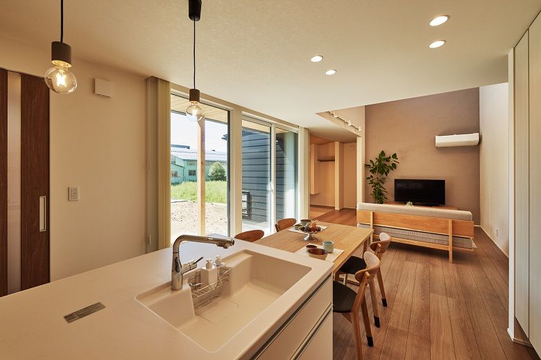 DETAIL HOME（ディテールホーム） 平屋による、合理的で暮らしやすい動線の間取りの画像