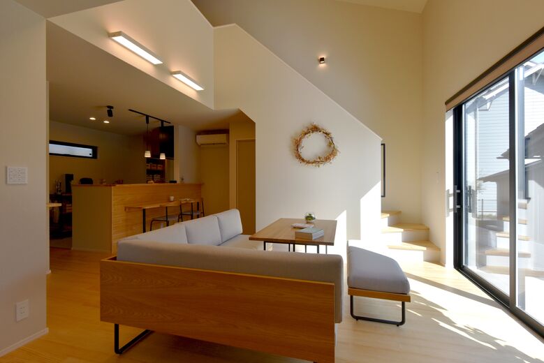 カステルホーム 基本本体価格1078万円～の家づくりを実現の画像