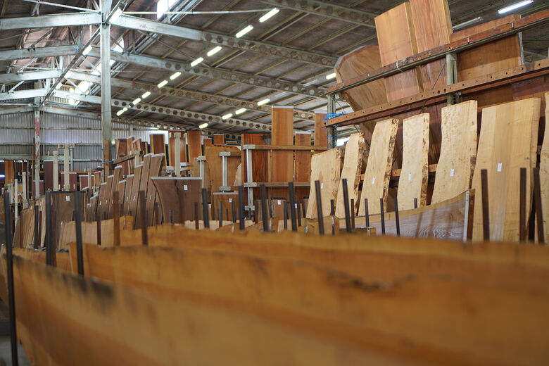 COLORS工務店 一級建築士事務所 天然木ギャラリーでお気に入りの木を見つければ、愛着もひときわの画像