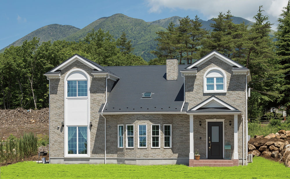 ロビンスジャパン 流行に左右されない魅力を持つ輸入住宅の普遍的なデザインの画像