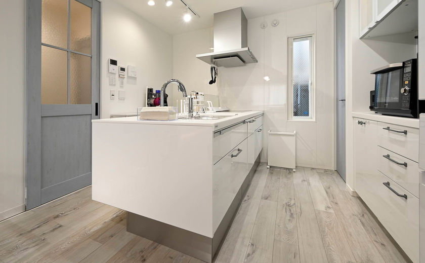 １００年住宅のゼロホーム 適正価格で納得と十分の選択肢。設備は5メーカーから選択可能の画像