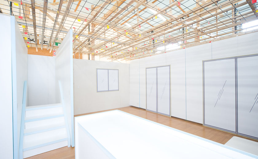 藤島建設 自社工場で部材工程を見学。併設されたFスタジオでは実物大模型で間取りを体感できるの画像