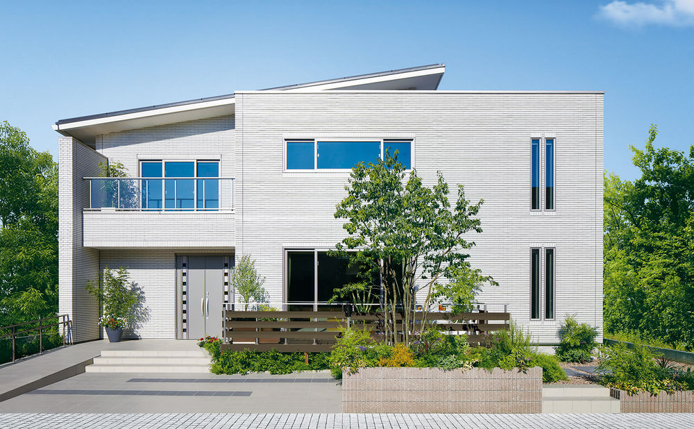 一条工務店 実際の建物を体感してほしい。全国約500ヶ所。展示場出展数業界No.1の画像