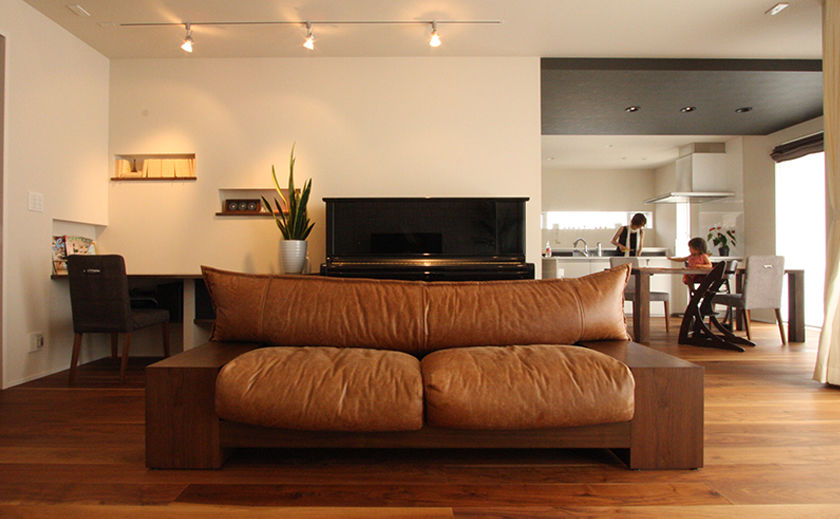 楽屋 楽屋は一棟一棟プランコンペやデザインミーティングを行い、住まう方の夢に全力投球。の画像