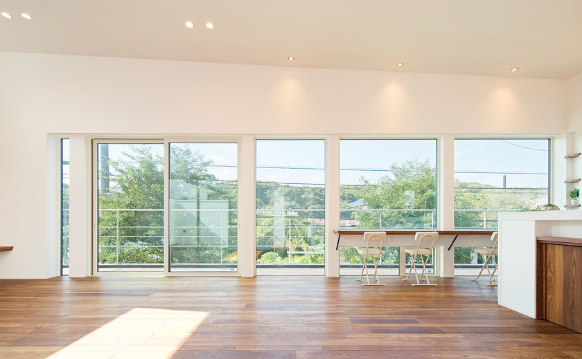 山下建設 素肌で感じる心地よさを！光や風、緑を感じる住まいには、自然素材が相応しいの画像