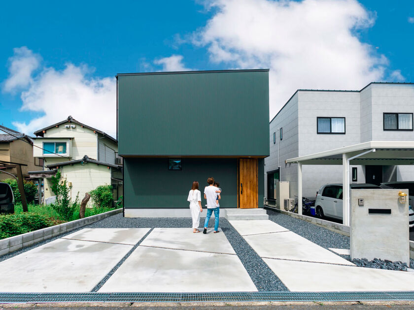 シンプルハウス 耐震等級３＋制震ダンパーによる超耐震で安心の住まいの画像