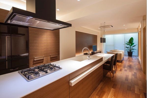 清栄コーポレーション 地下鉄「烏丸御池」駅徒歩４分に体感できる狭小モデルハウスありの画像