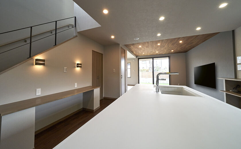 タスク（ユニバーサルホーム半田店） 一級建築士の社長に想いをダイレクトに伝えられる。プラン提案のスピーディーさも◎の画像