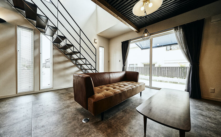 タスク（ユニバーサルホーム半田店） 【心地ゆか】地熱の利用で、冬ポカポカ、夏ヒンヤリ。天然の冷暖房効果で年中快適の画像