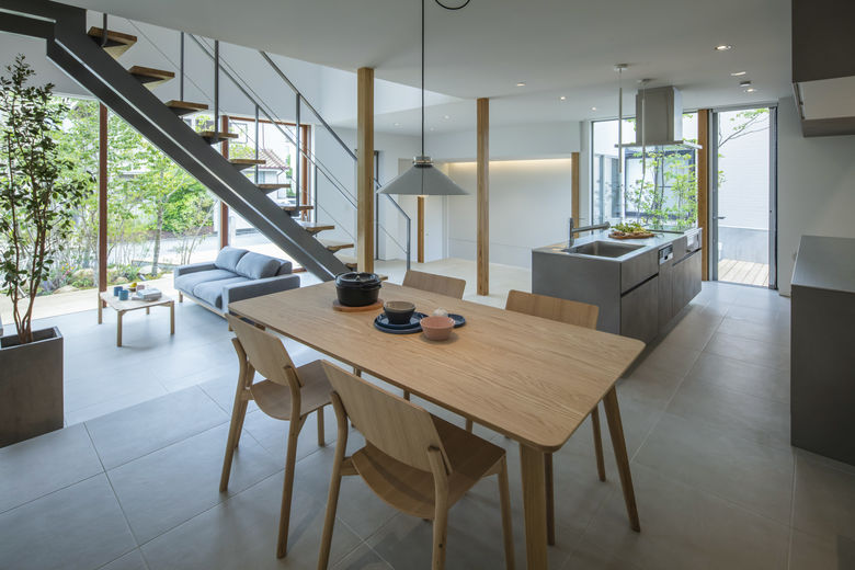 ASOLIE | ミラタップ ソトを取り込むの画像