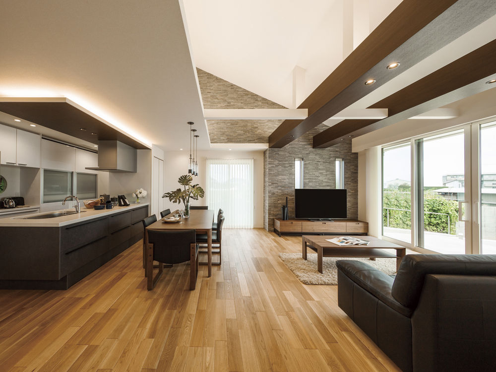 トヨタホーム 強い鉄骨の構造が、大開口も吹抜けの広々大空間も実現の画像