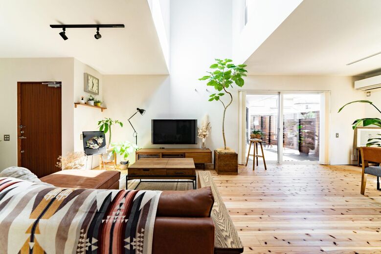 D'S STYLE（ディーズスタイル） 耐震性が高く、100年腐らないとされている国産材「緑の柱」を構造に使用の画像