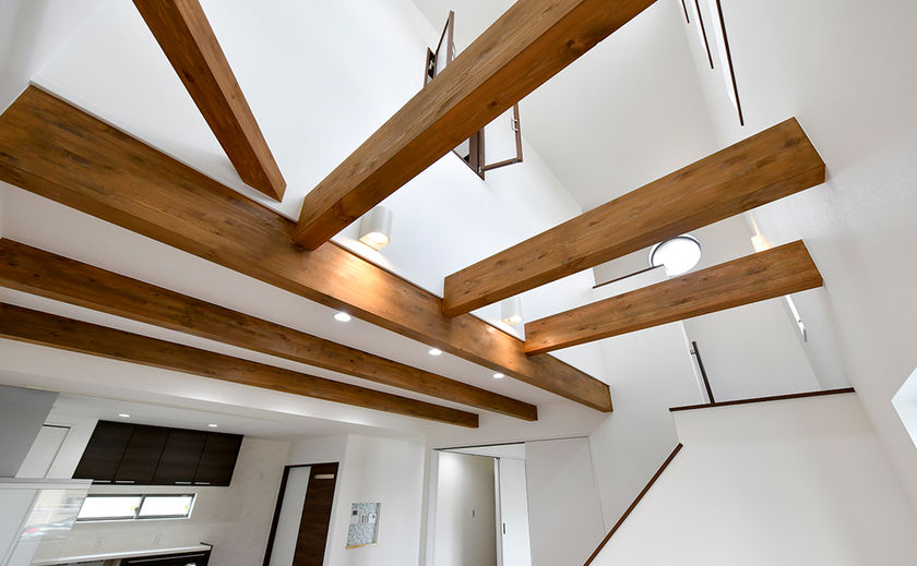 天然木の家　HODAKA 一級建築士事務所 一級建築士やインテリアコーディネーターなど熟練のプロが在籍の画像