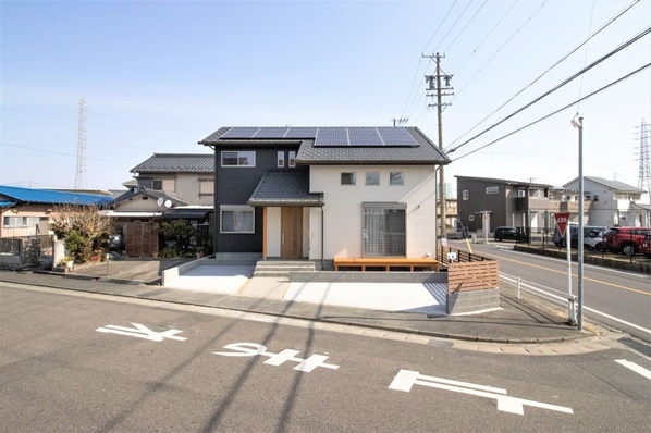 広和木材のモデルハウス画像2