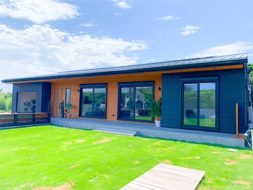 エイ・ワン(A-1 home)のモデルハウス画像1