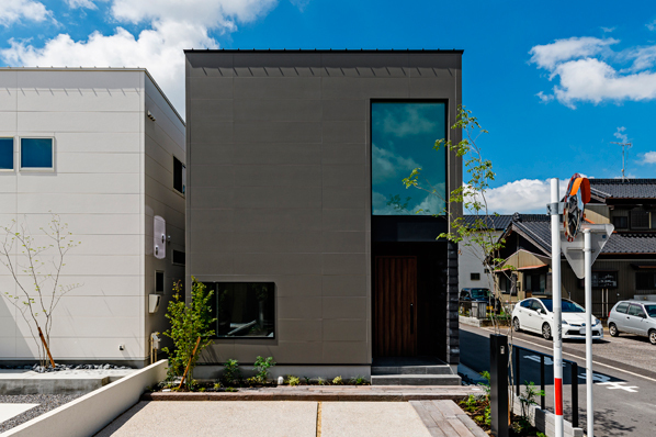 アールギャラリー(アールプランナー)のモデルハウス画像1