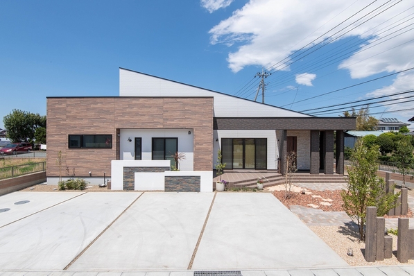 アイワホームのモデルハウス画像1