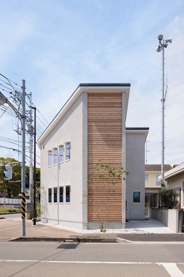 自然と木の家　スミャスクのモデルハウス画像2