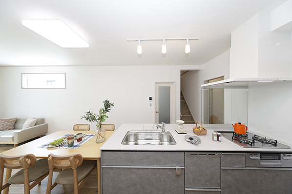 ビーバーハウス　注文住宅事業部　RESTのモデルハウス画像2