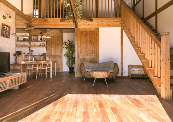 綿半林業のモデルハウス画像1