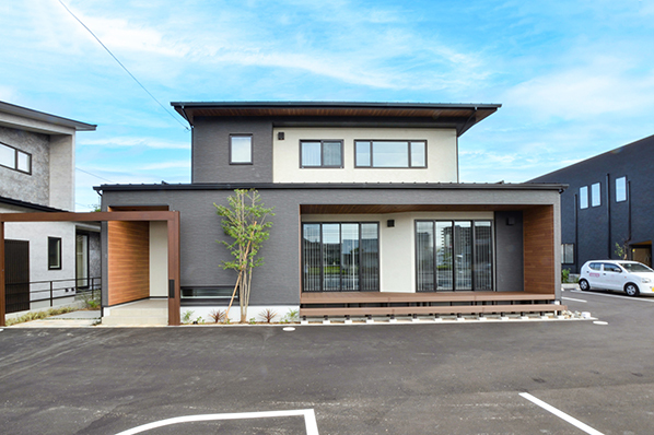 タカシン・ホームのモデルハウス画像1