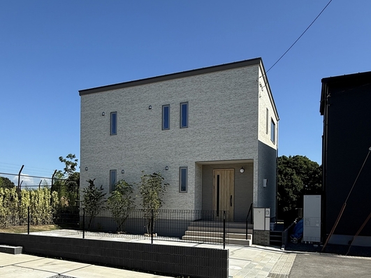 アゲルホームのモデルハウス画像1