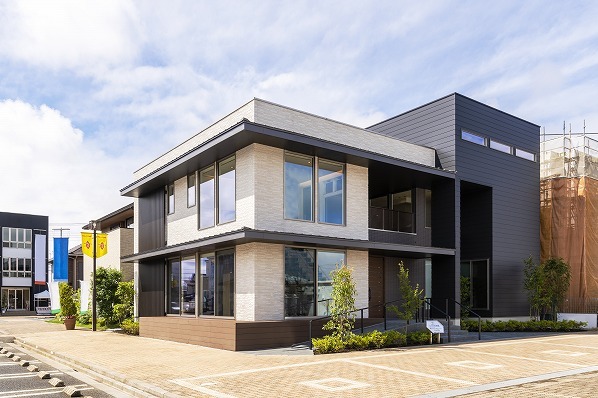 彩ハウスのモデルハウス画像1