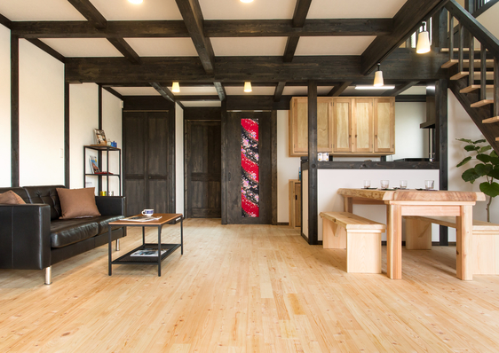 綿半林業のモデルハウス画像2