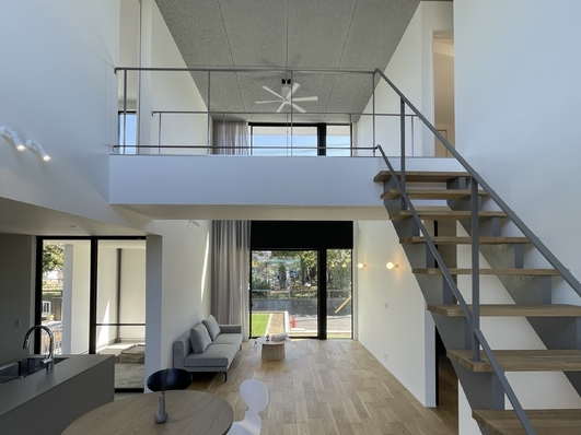 ハウスイズム建築設計事務所のモデルハウス画像2