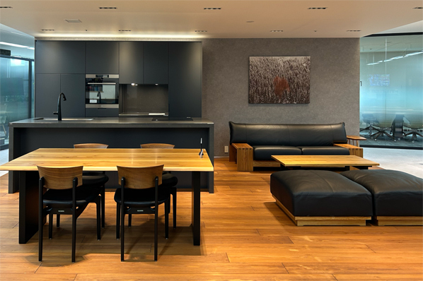 YAZAWALUMBER｜狭小特化のモデルハウス画像1