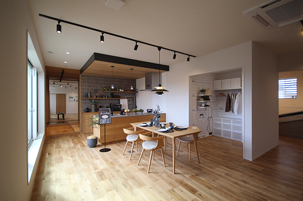 悠悠ホームのモデルハウス画像2