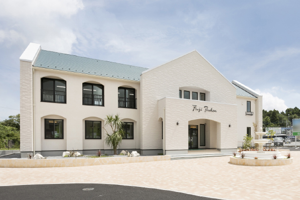 「完全フル装備の家」富士住建のモデルハウス画像1