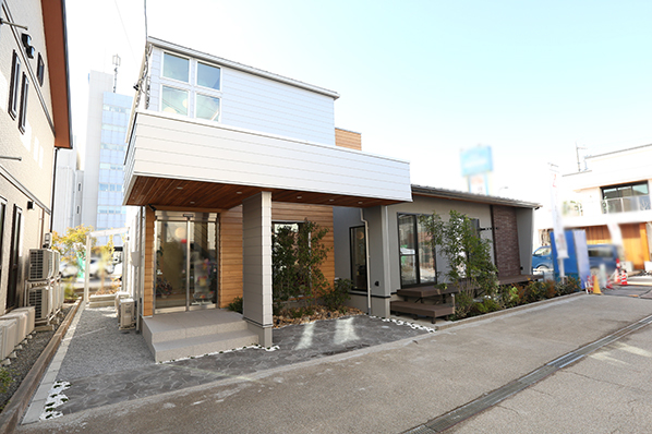 ヤマカ木材のモデルハウス画像1