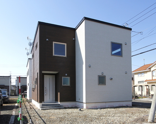 マルトモホームのモデルハウス画像2