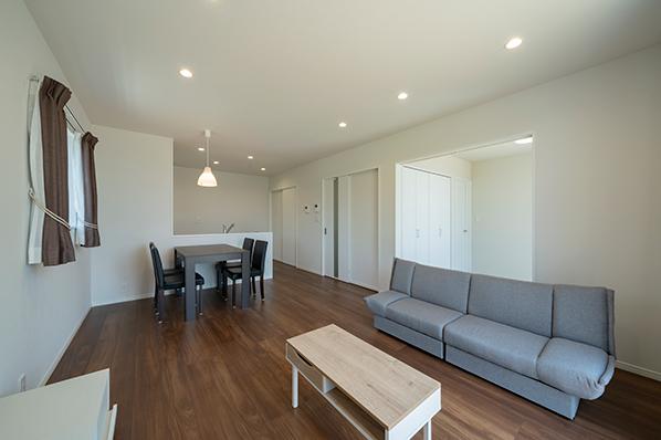 千里殖産のモデルハウス画像2