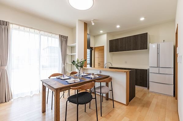 千里殖産のモデルハウス画像2