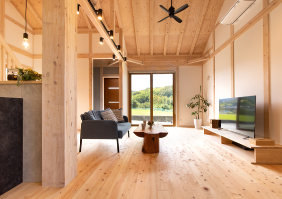 綿半林業のモデルハウス画像1