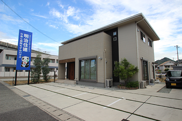 明治住建（パナソニックビルダーズグループ）のモデルハウス画像1